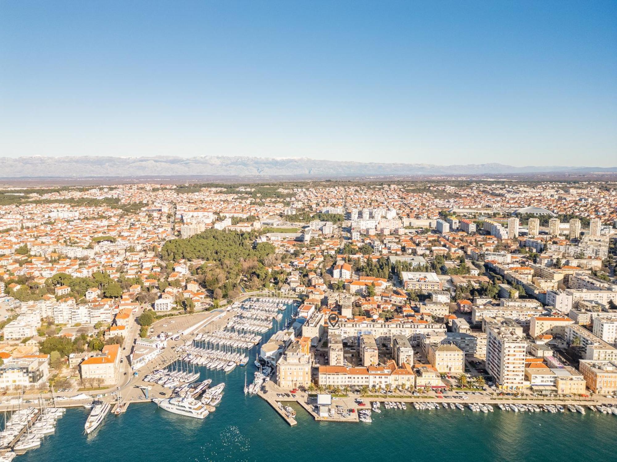 A&M 3 Bridge Luxury Center Apartman Zára Kültér fotó